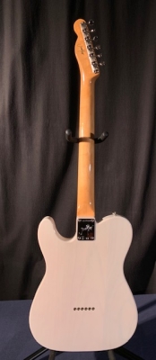 Fender - 011-9210-801 3